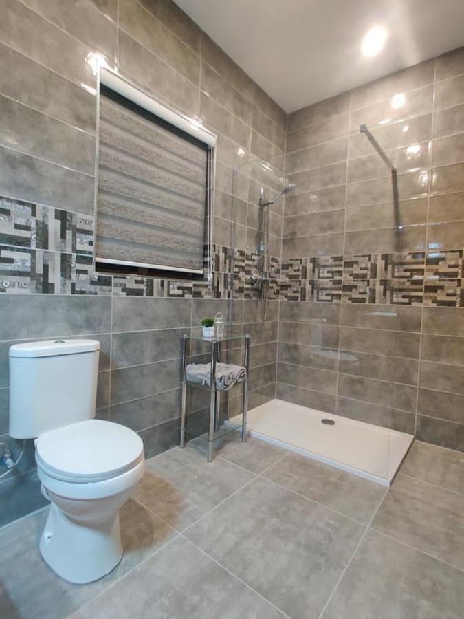 Close To Airport, Double Bedroom, Sofa-Bed, Private Bathroom For Adults And Children Aged 10 And Over Only Gudja Esterno foto